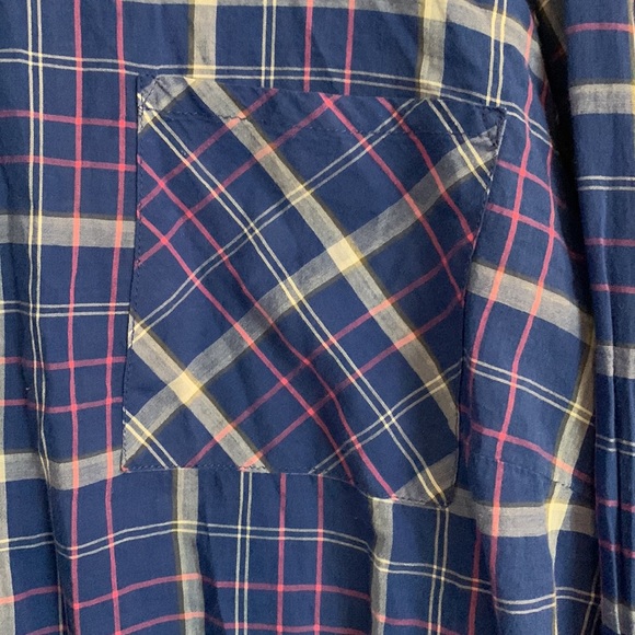 Torrid button front plaid Tunic with front pockets. Size 4. - Picture 5 of 6